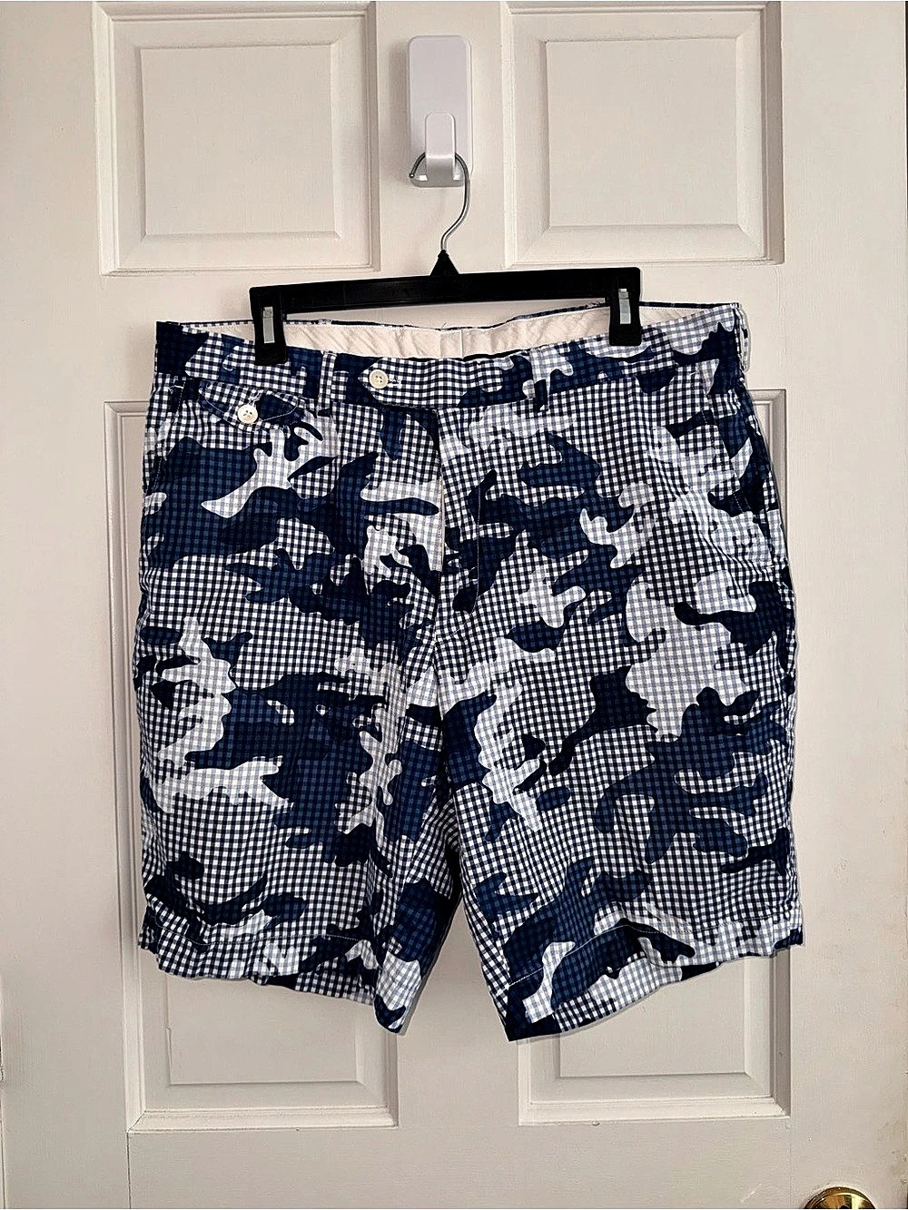Polo Golf Ralph Lauren Camo Flat Front Shorts in Blue & White Size 36 Like New